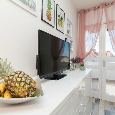 Apartman Roko Petrčane Zewnętrze zdjęcie
