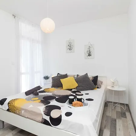 Apartman Roko Petrčane Zewnętrze zdjęcie